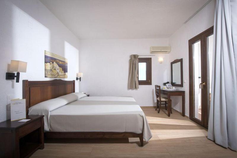 Hersonissos Village Hotel & Bungalows Exterior foto