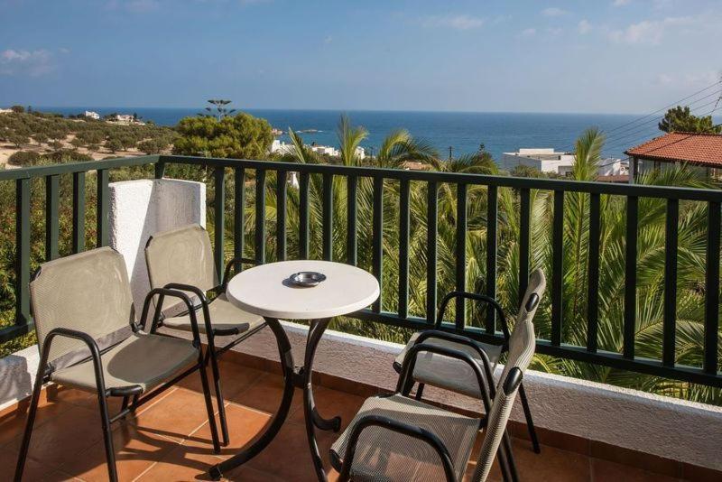 Hersonissos Village Hotel & Bungalows Exterior foto