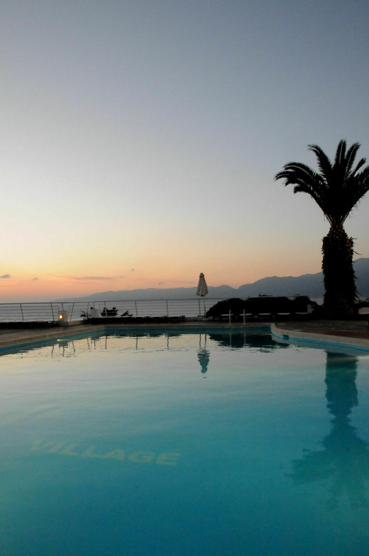 Hersonissos Village Hotel & Bungalows Exterior foto